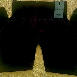 NVGTN workout leggings